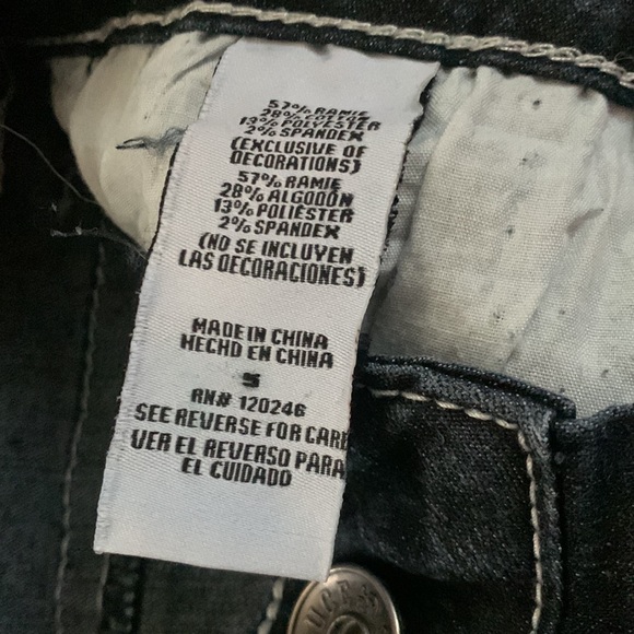 Jean shorts - Picture 3 of 3